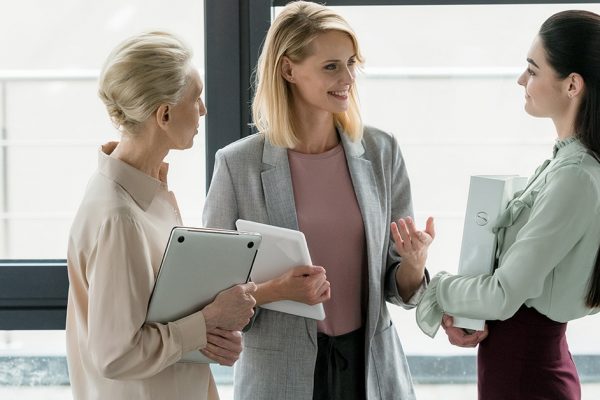 vista-se-para-sucesso-trabalho-tema-palestra-ACIJ