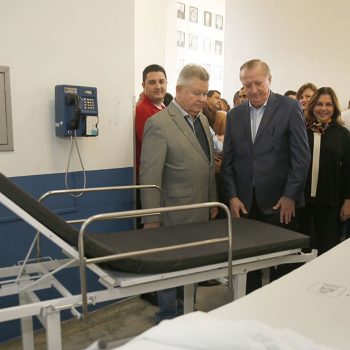 empresarios-doam-macas-ao-hospital-sao-jose-durante-celebracao-dos-113-anos