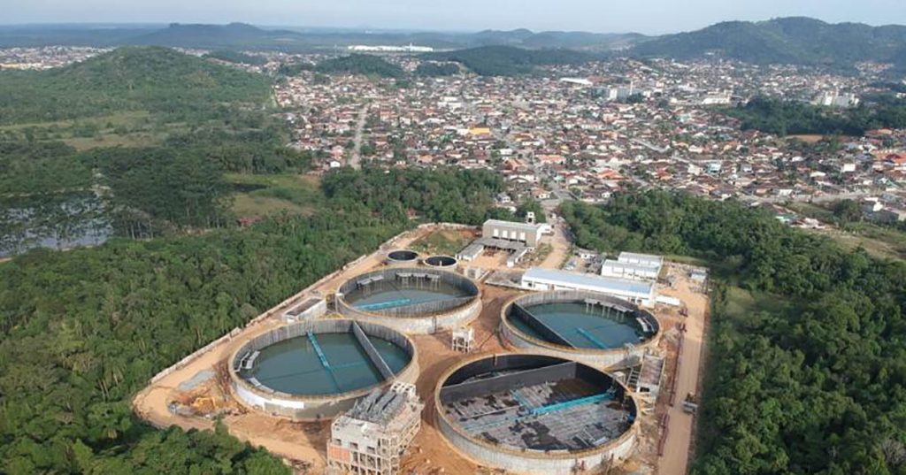 na-segunda-feira- presidente-da-companhia-aguas-de-joinville-apresenta-investimentos-na-acij