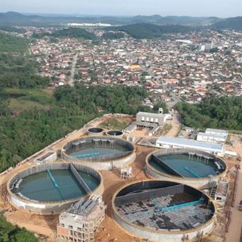 na-segunda-feira- presidente-da-companhia-aguas-de-joinville-apresenta-investimentos-na-acij