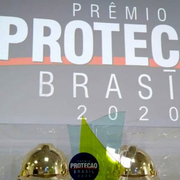 nucleo-seguranca-saude-trabalho-acij-recebe-premio-protecao-brasil-capacete-ouro