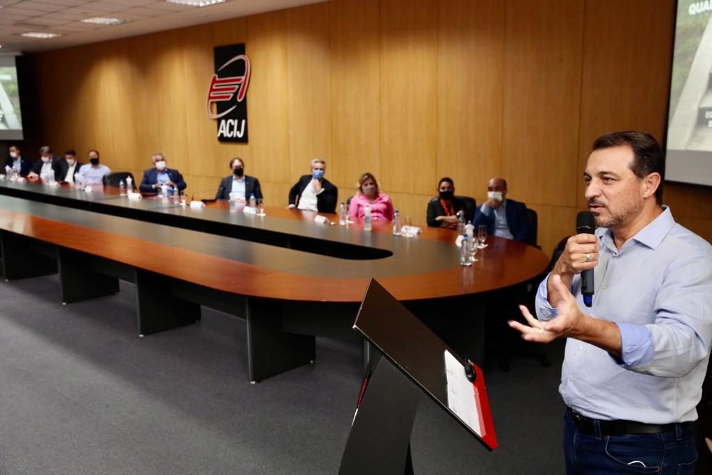 na-acij-governador-carlos-moises-apresenta-balanco-das-principais-acoes-do-estado-para-joinville-
