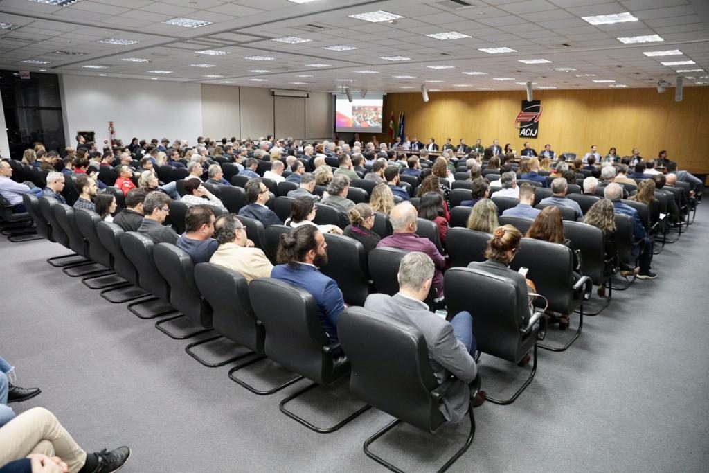 agenda-da-acij-com-prefeito-camara-e-arcelormittal-vega-reune-mais-de-200-participantes