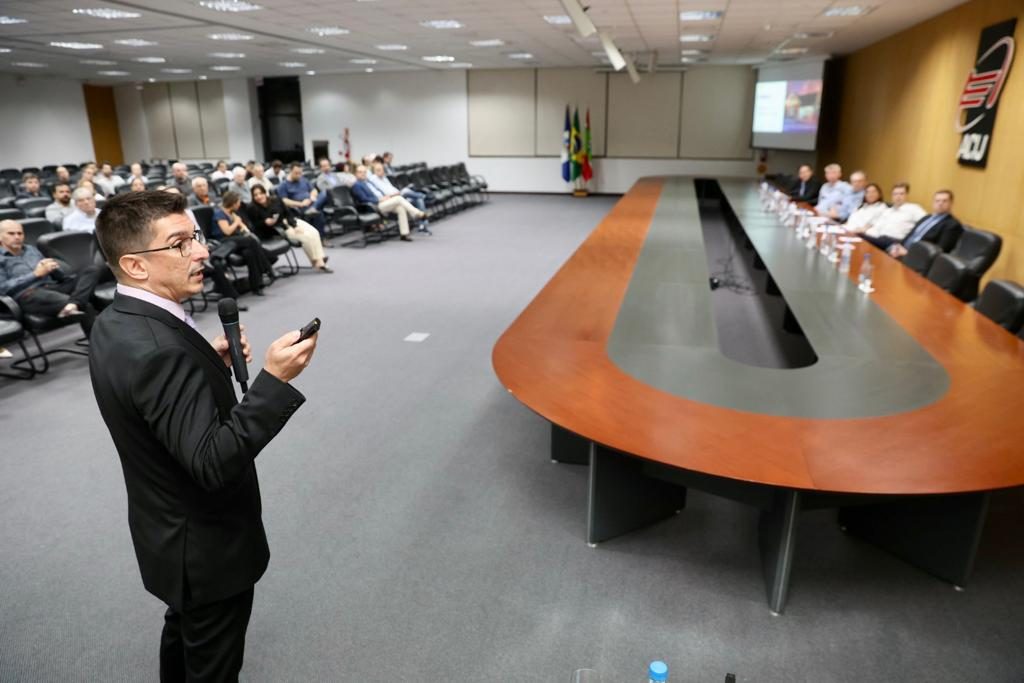 na-acij-ciser-e-rbe-destacam-importancia-e-resultados-da-inovacao-colaborativa-e-do-mercado-livre-de-energia