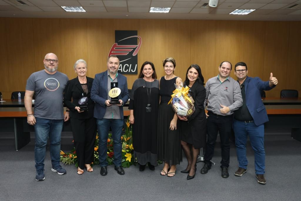 premio-nucleo-referencia-2023-da-acij-vai-para-o-nucleo-de-seguranca-e-saude-no-trabalho