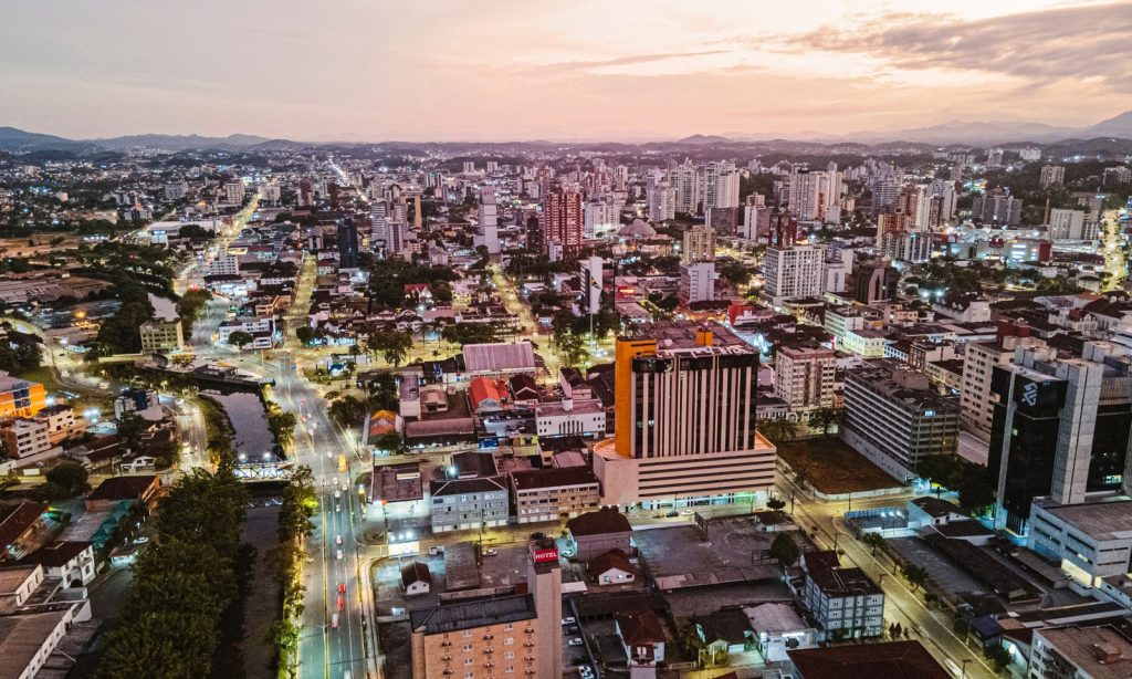 joinville-e-o-municipio-catarinense-que-mais-gerou-empregos-em-2023