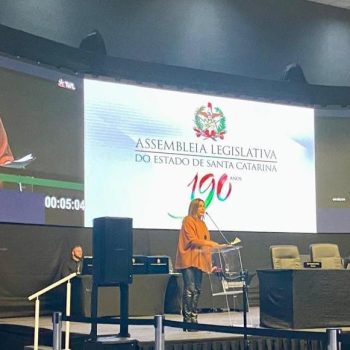 em-sessao-itinerante-da-alesc-presidente-da-acij-defende-3-pontos-para-aumentar-competitividade