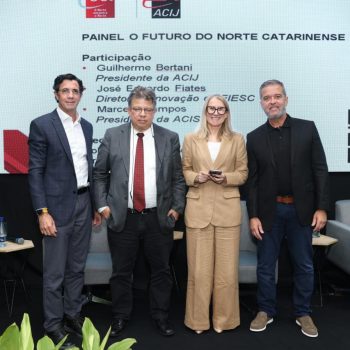 evento-inedito-promovido-acij-autoridades-empresarios-discutiram-futuro-economico-norte-catarinense-