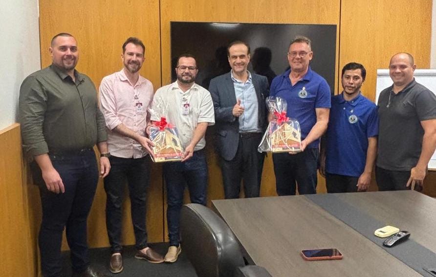 acij-e-lions-clube-anunciam-projeto-ipe-rosa-para-florir-quadra-da-maternidade-darci-vargas