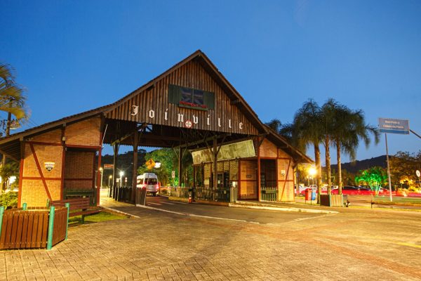 joinville-lidera-ranking-cidade-mais-feliz-do-brasil-em-2025