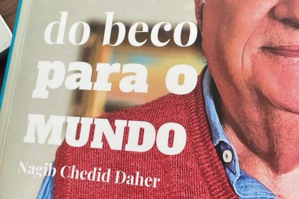 empresario-nagib-chedid-daher-lanca-livro-autobiografico-minha-historia-menino-beco-para-mundo