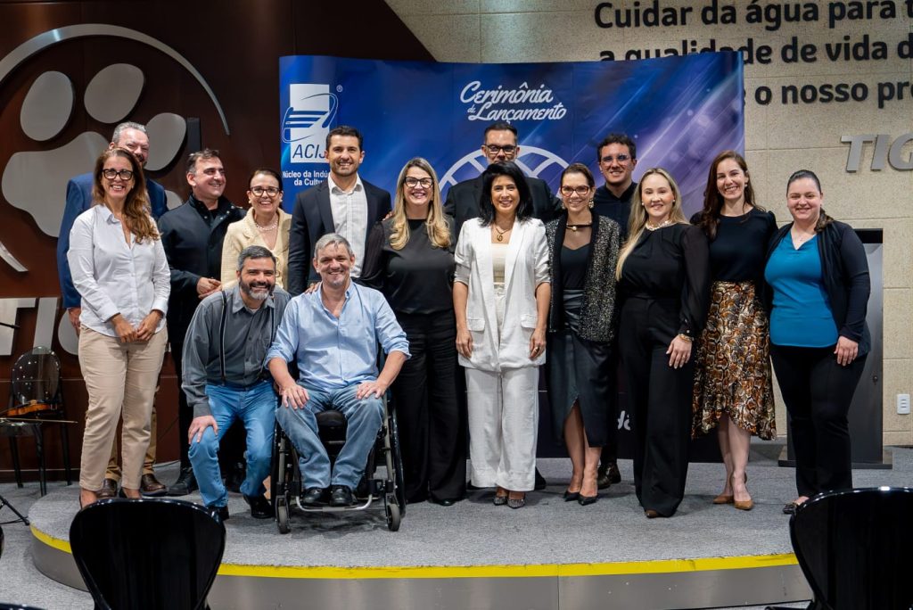 nic-lanca-segunda-edicao-premio-100-por-cento-joinville-noite-marcada-por-cultura-conexoes-compromisso-com-cidade-