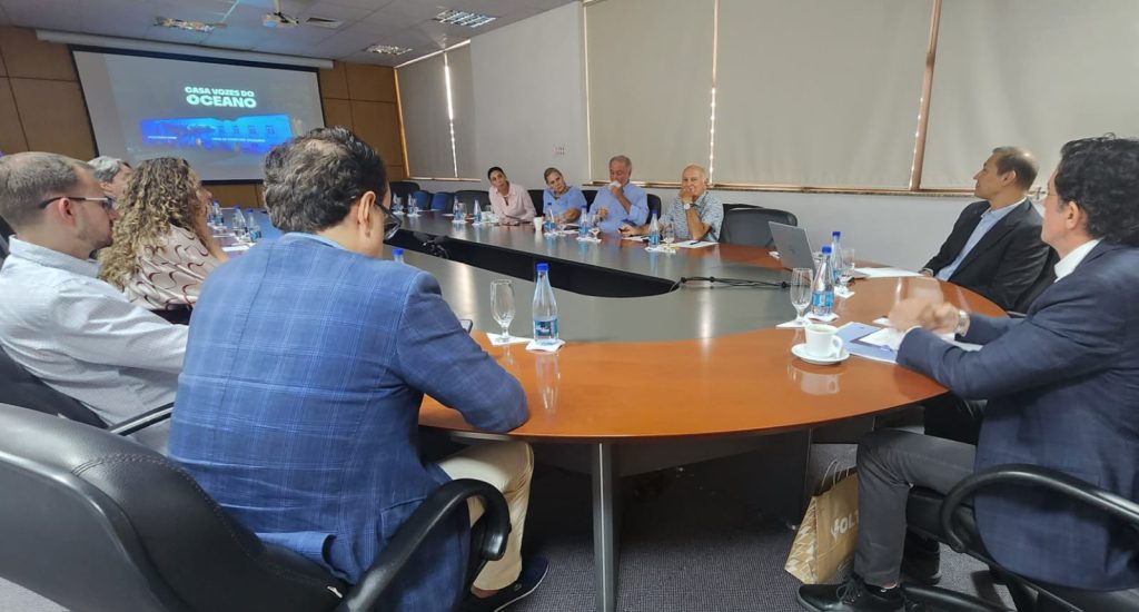 familia-schurmann-traz-casa-vozes-oceano-santa-catarina-oportunidade-empresas-atuantes-causas-esg