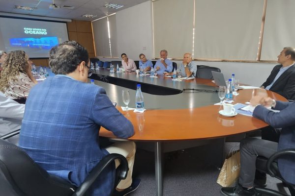 familia-schurmann-traz-casa-vozes-oceano-santa-catarina-oportunidade-empresas-atuantes-causas-esg