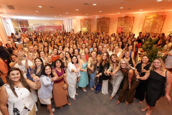 mulheres-que-inspiram-reune-mais-260-empresarias-evento-realizado-acij