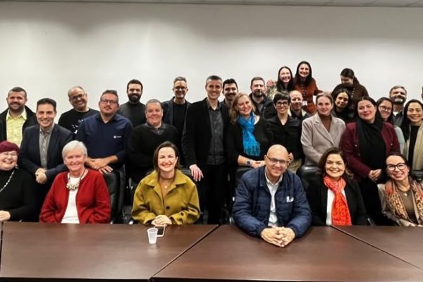 eleicao-homenagem-marcam-ultima-reuniao-conselho-nucleos-sob-presidencia-eviline-neermann-1
