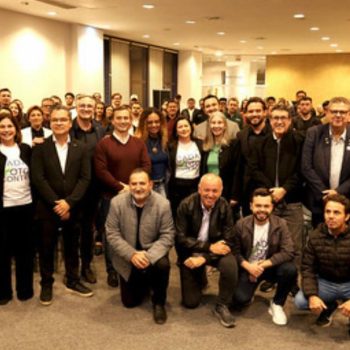 palestra-marketing-digital-movimento-cada-voto-conta-reune-mais-100-pre-candidatos-partidos-