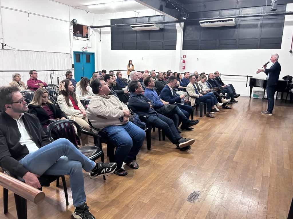 palestra-matematica-voto-apoio-liderancas-comunitarias-conscientizacao-movimento-cada-voto-conta