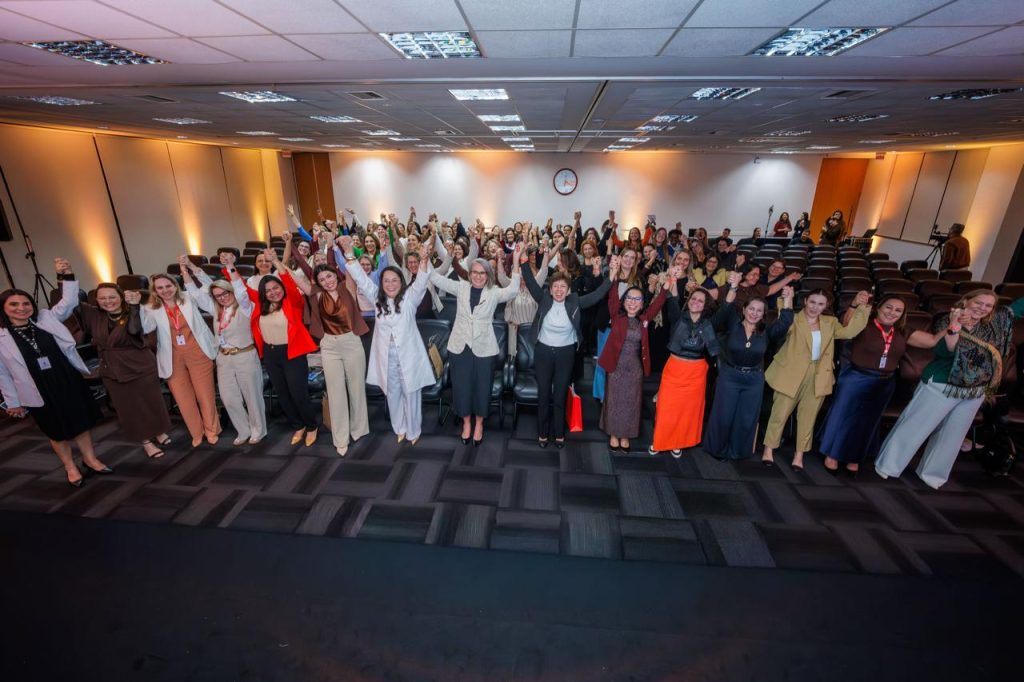 acij-participa-empreende-mulher-catarinense-promove-evento-internacional-nacoes-conexao-